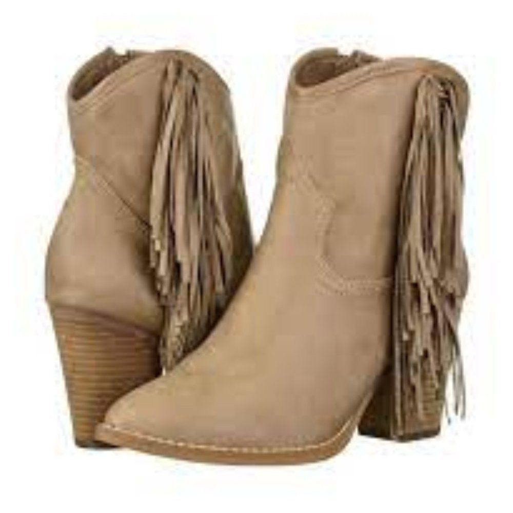 ZIGI SOHO Women's Hemma Chelsea Boot, Taupe